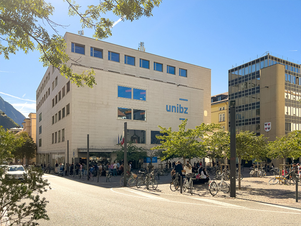 Unibz facade