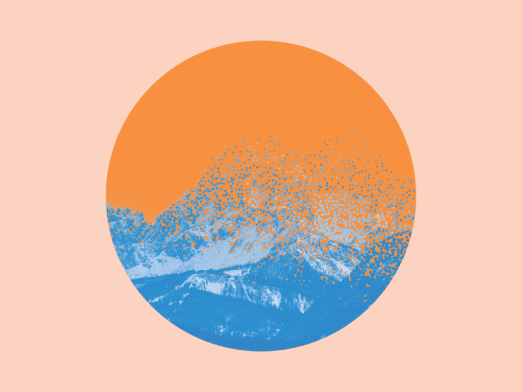 Kreis aus Berg und Himmel