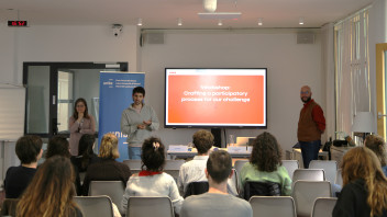 Designing Public Services: “The LAMA approach to co-design and innovation"