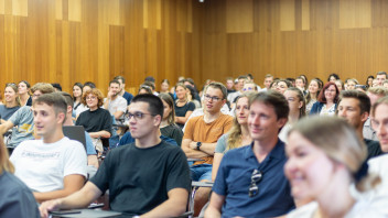 Welcome Session for 146 Incoming Students
