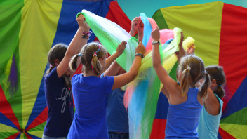 Circo ed Educazione. A Bressanone un simposio con l'associazione Animativa