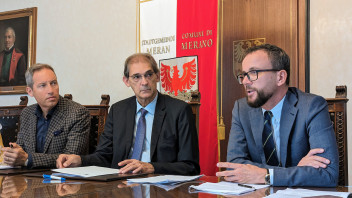 unibz und Gemeinde Meran. Rahmenabkommen unterzeichnet