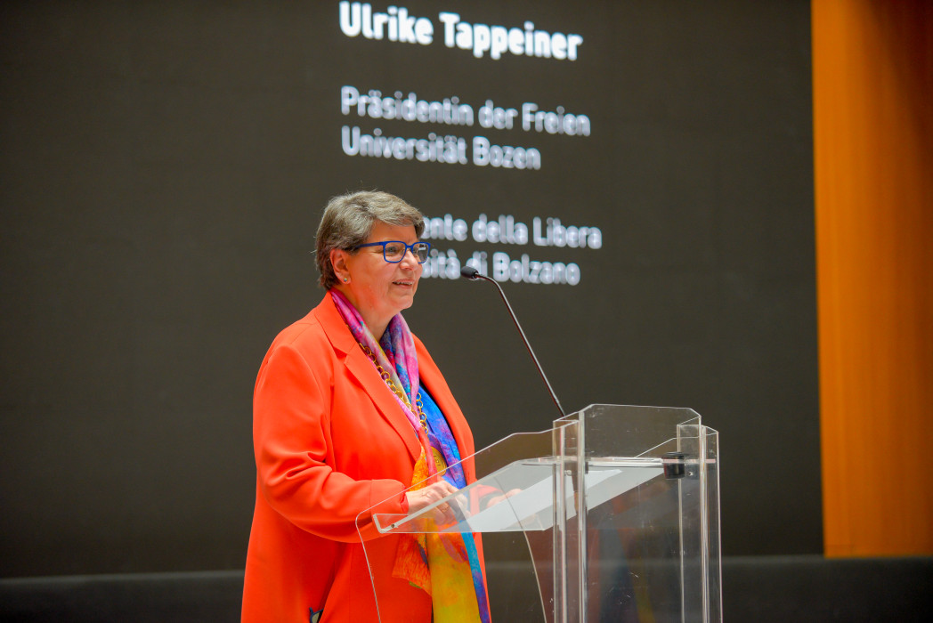 La presidente di unibz, prof.ssa Ulrike Tappeiner.
