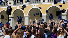 200 laureati in festa. A Bressanone la cerimonia di consegna dei diplomi