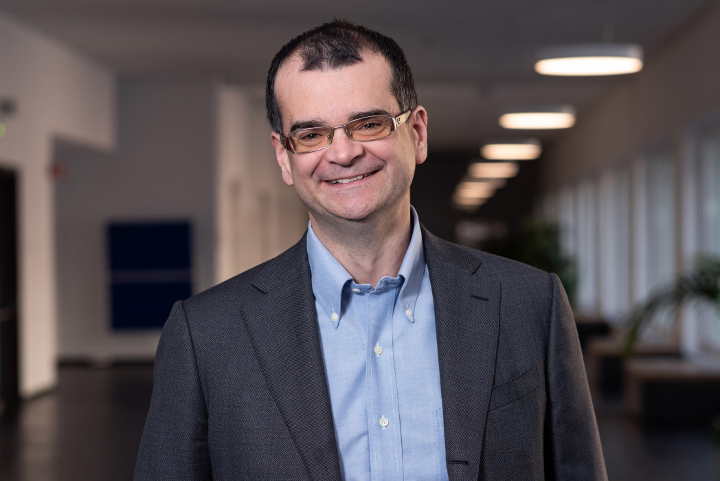 Il prof. Federico Boffa, della Facoltà di Economia. Foto: unibz