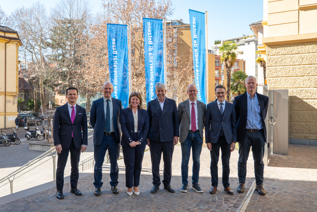 I componenti del nuovo CdU. Foto: unibz