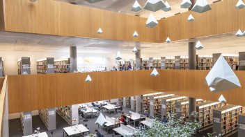 La biblioteca del campus di Bolzano centro aperta nelle festività natalizie