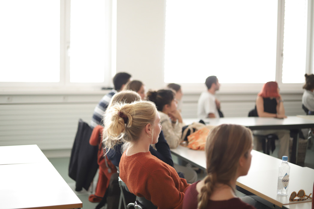 Eine Vorlesung am Campus Bozen Zentrum. Foto: unibz