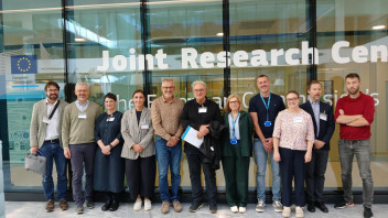 unibz delegation visits the Joint Research Centre in Ispra to strengthen research cooperation