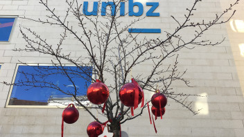 Happy Holidays - Schöne Feiertage - Buone Feste