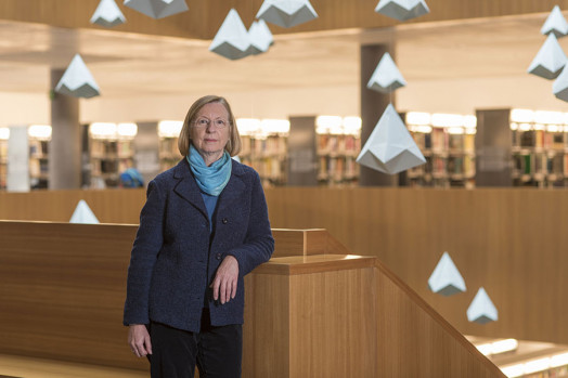 Professorin Lucie Courteau