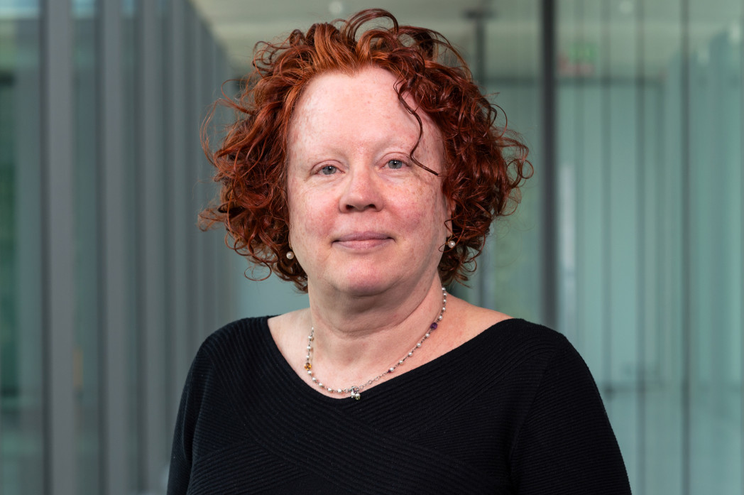 Porträtbild von Prof.in Birgit Alber.