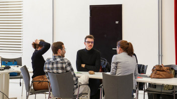 Go on a vibrant 5-day innovation sprint