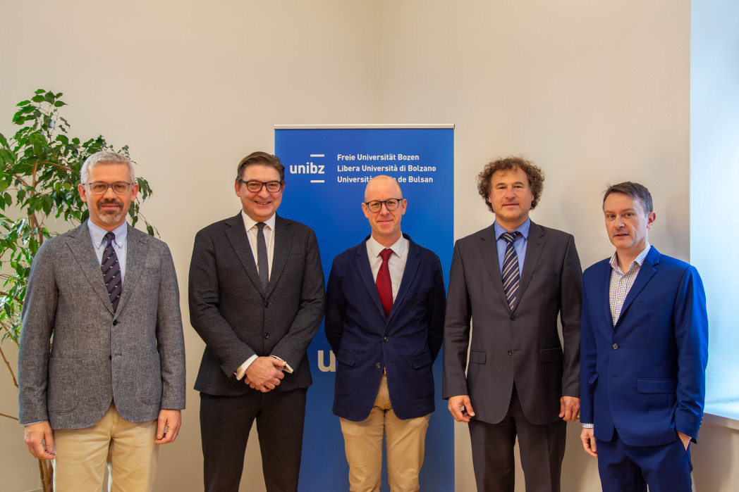 I partecipanti all'incontro. Da sinistra a destra: Marco Baratieri, Gregor Šuc, Alex Weissensteiner, Peter Golob, Christian Staffler. 