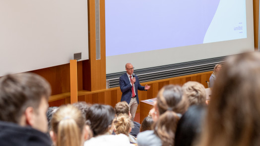 Universitätsleitung