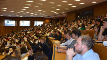 Erstsemestertage: „Nutzt die Studienzeit und bringt euch in das städtische Leben ein“