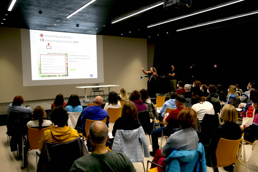 La presentazione del progetto FitBack ai proff. di educazione fisica dell'Alto Adige.